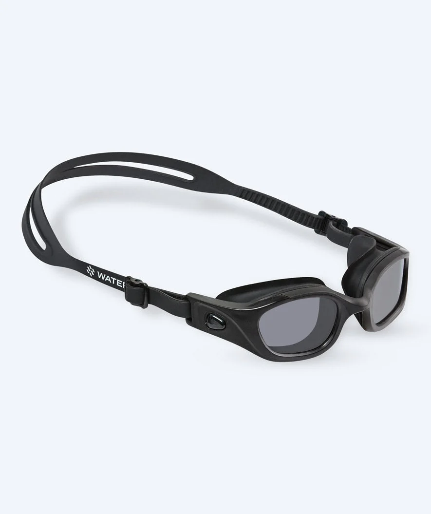 Watery okulary do pływania treningowe - Clyde Active - Czarny (przydymione soczewki)